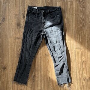 GAP Women's Dark Gray Ankle Jeans